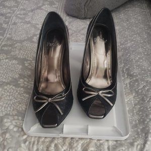 Paolo Black & Silver Peep Toe Heel Size 9W